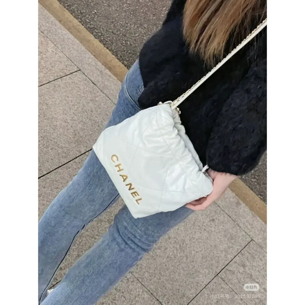 Chanel Women Pre-Loved Bag Very Good Condition